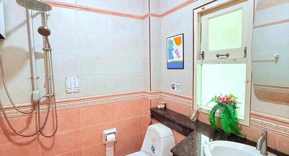 For rent 4 bedrooms villa in Jomtien, Pattaya