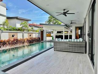 For rent 4 ベッドルーム villa in Bang Lamung, Chonburi