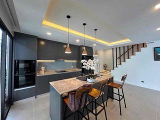 For rent 4 ベッドルーム villa in Bang Lamung, Chonburi