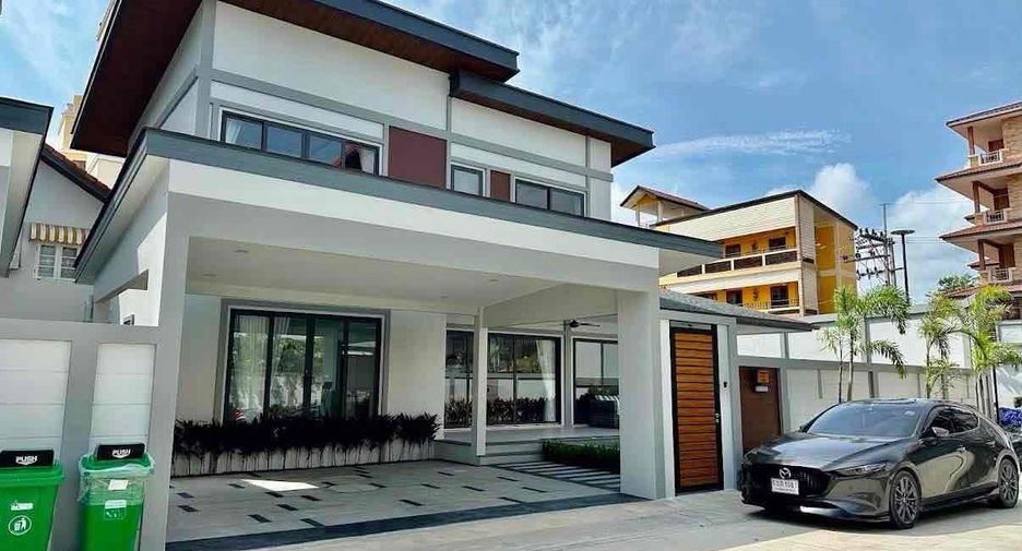 For rent 4 ベッドルーム villa in Bang Lamung, Chonburi