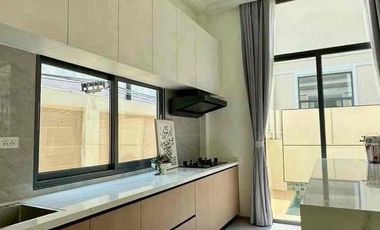 For sale and for rent 4 bedrooms villa in Bang Lamung, Chonburi