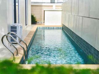 Villa en venta y en alquiler de 4 habitaciones en Bang Lamung, Chonburi