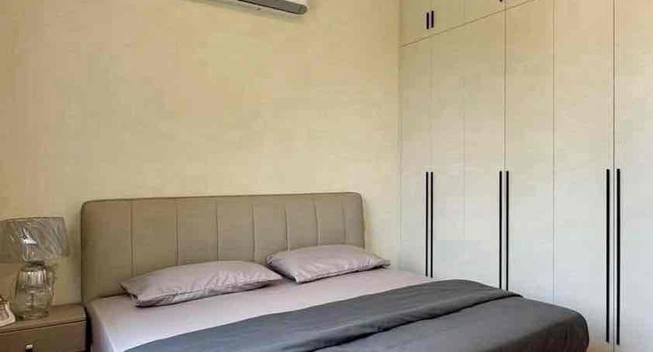For sale and for rent 4 bedrooms villa in Bang Lamung, Chonburi
