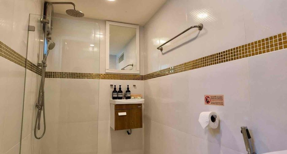 For rent 4 ベッドルーム villa in Bang Lamung, Chonburi