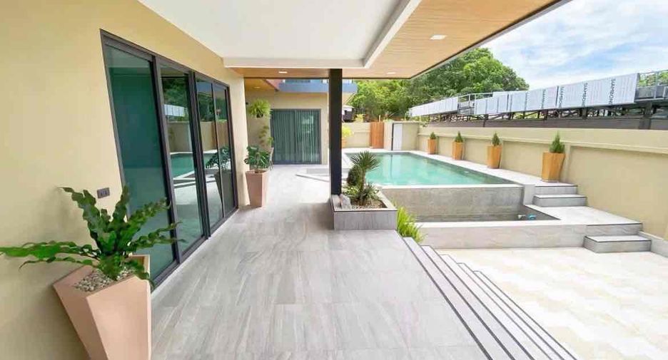 For rent 4 ベッドルーム villa in Bang Lamung, Chonburi