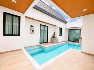 For rent 3 bedrooms villa in Bang Lamung, Chonburi