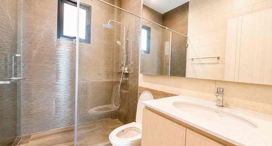For rent 3 bedrooms villa in Bang Lamung, Chonburi