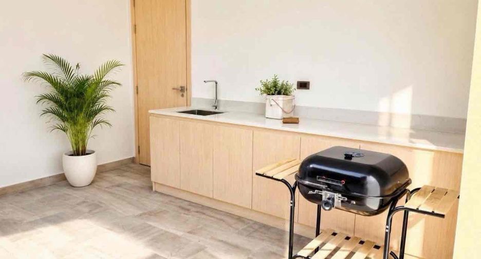 For rent 3 bedrooms villa in Bang Lamung, Chonburi