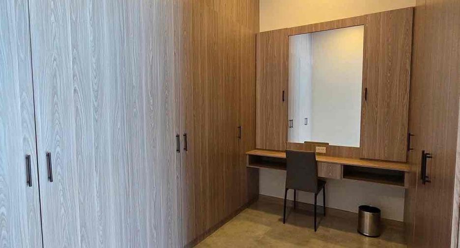 For rent 4 bedrooms villa in Bang Lamung, Chonburi