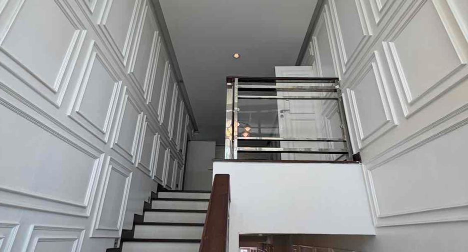 For rent 6 ベッドルーム house in Bang Lamung, Chonburi