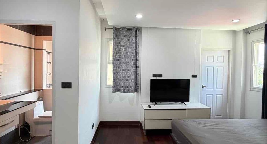 For rent 6 ベッドルーム house in Bang Lamung, Chonburi