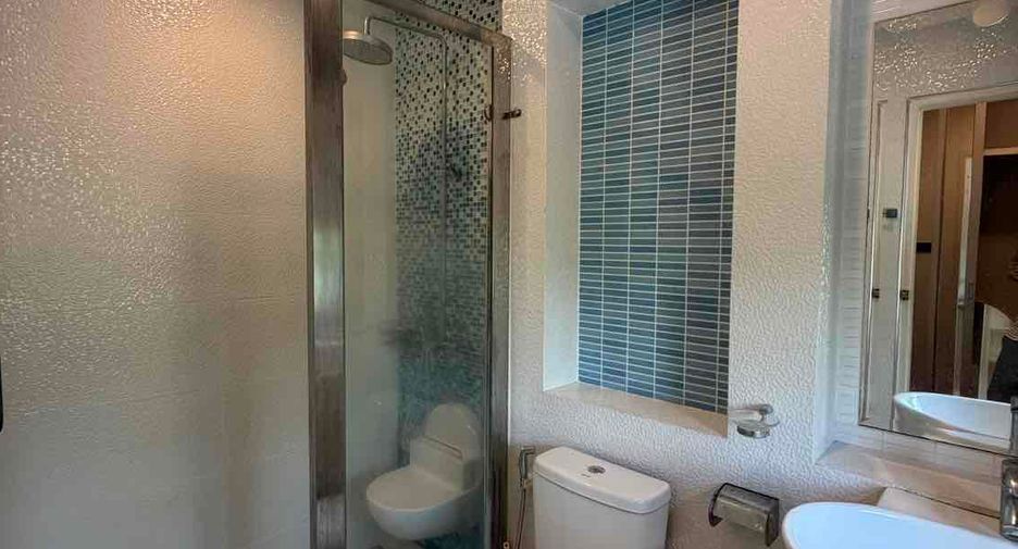 For rent 6 ベッドルーム house in Bang Lamung, Chonburi