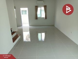 For sale 3 ベッドルーム townhouse in Phra Samut Chedi, Samut Prakan