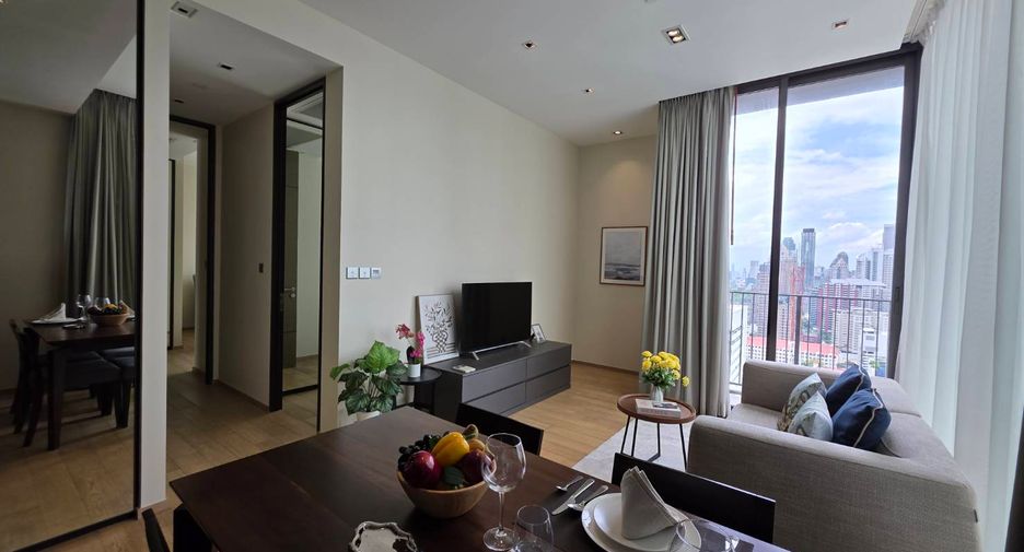 For rent 2 bedrooms condo in Pathum Wan, Bangkok