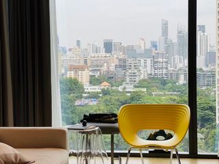Wohnung zur Miete mit 2 Zimmer in Pathum Wan, Bangkok