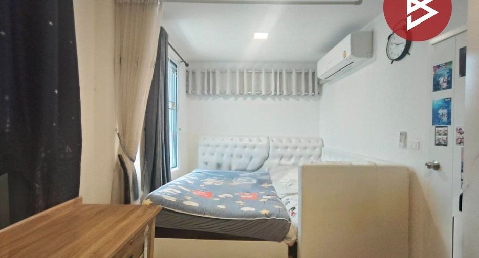 Продажа 4 спальни таунхаус в Mueang Samut Prakan, Самутпракан