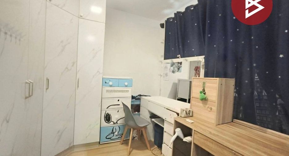 Продажа 4 спальни таунхаус в Mueang Samut Prakan, Самутпракан