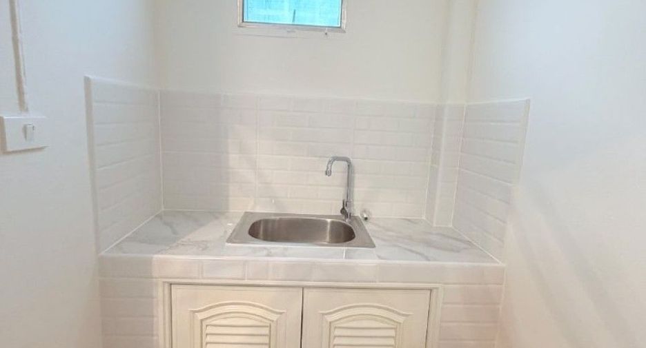 Condo en venta de 1 habitaciones en Bang Sao Thong, Samut Prakan