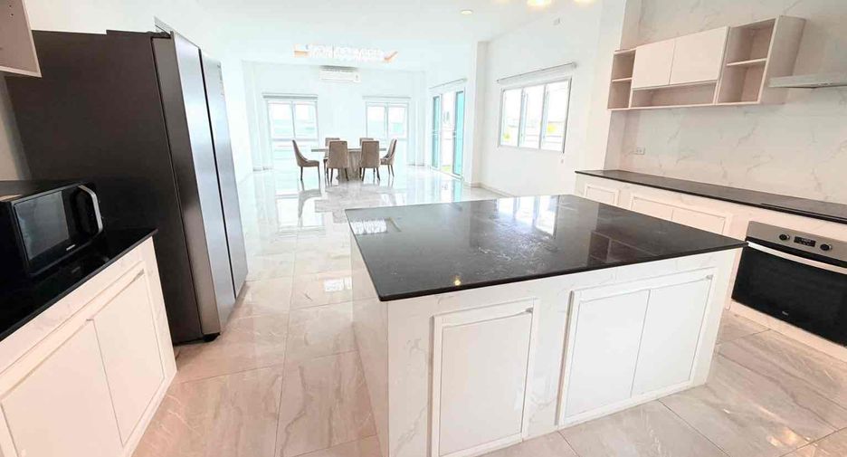 Villa zur Miete mit 5 Zimmer in Bang Lamung, Chonburi