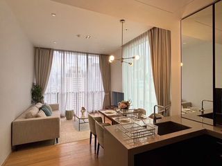 Wohnung zur Miete mit 2 Zimmer in Pathum Wan, Bangkok