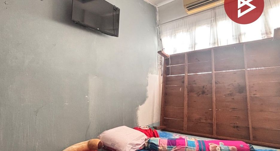 Reihenhaus zum Kauf mit 3 Zimmer in Thawi Watthana, Bangkok
