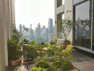 Condo en alquiler de 2 habitaciones en Pathum Wan, Bangkok