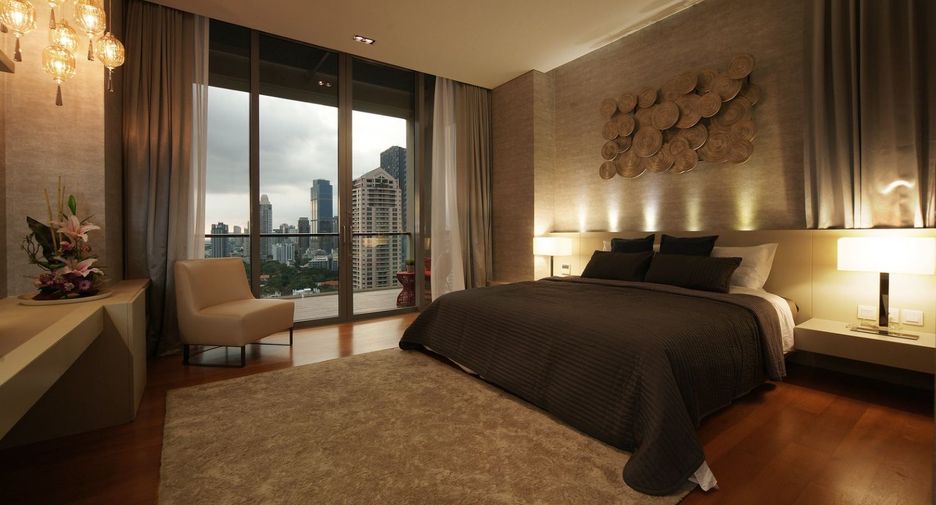 Condo en alquiler de 2 habitaciones en Pathum Wan, Bangkok