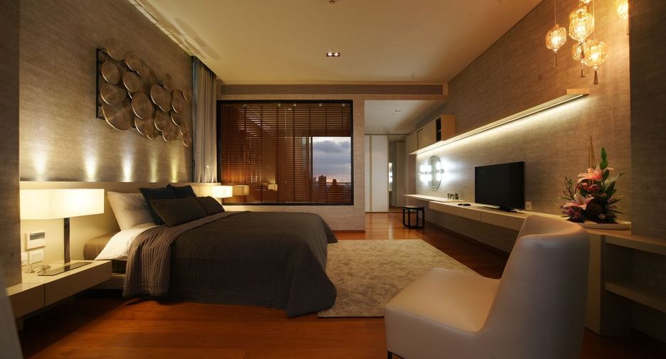 Condo en alquiler de 2 habitaciones en Pathum Wan, Bangkok