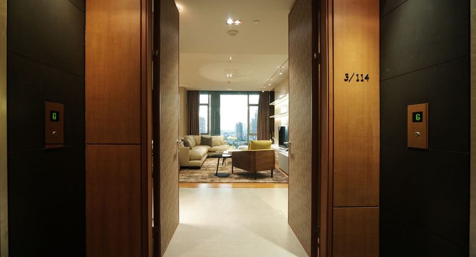 Condo en alquiler de 2 habitaciones en Pathum Wan, Bangkok