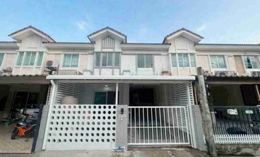 Reihenhaus zum Kauf mit 3 Zimmer in Sai Mai, Bangkok