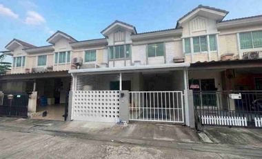 Reihenhaus zum Kauf mit 3 Zimmer in Sai Mai, Bangkok