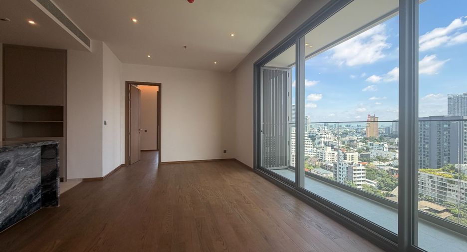 For sale 2 bedrooms condo in Phaya Thai, Bangkok