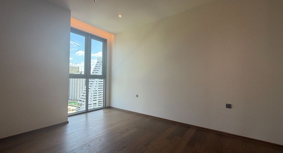 For sale 2 bedrooms condo in Phaya Thai, Bangkok