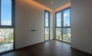 For sale 2 bedrooms condo in Phaya Thai, Bangkok