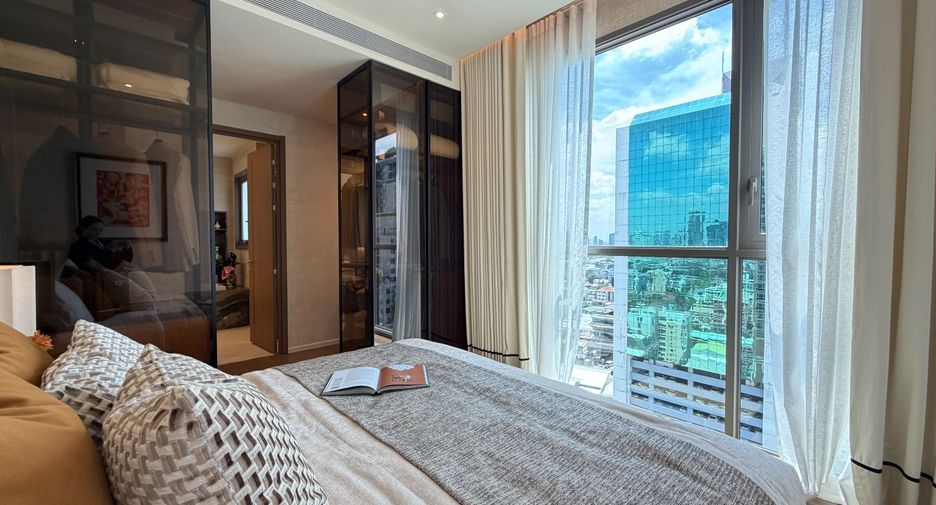For sale 2 bedrooms condo in Phaya Thai, Bangkok