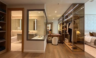For sale 3 bedrooms condo in Phaya Thai, Bangkok