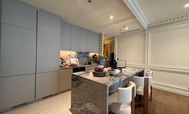 For sale 3 bedrooms condo in Phaya Thai, Bangkok