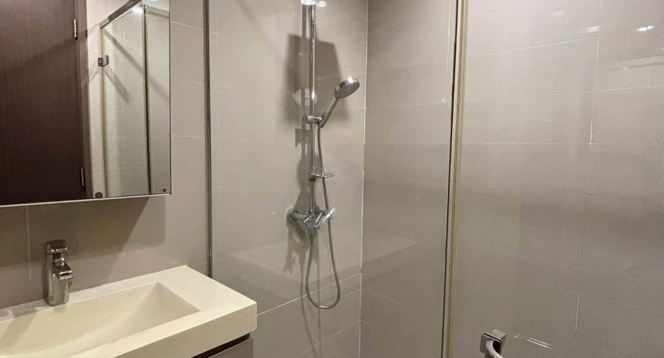 For rent 1 bed condo in Pathum Wan, Bangkok