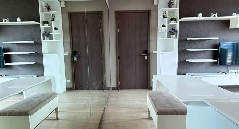 For rent 1 bed condo in Pathum Wan, Bangkok