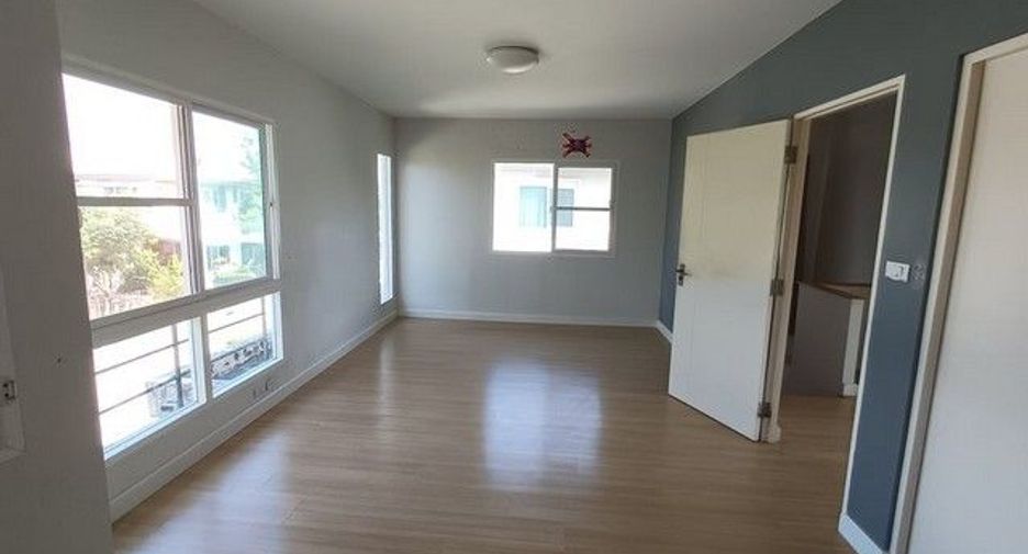 For sale 1 bed house in Bang Khun Thian, Bangkok