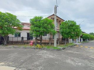 For sale 1 bed house in Bang Khun Thian, Bangkok