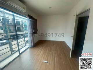 For rent 3 bedrooms townhouse in Bang Khen, Bangkok