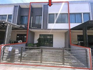 ขาย 1 เตียง ทาวน์เฮ้าส์ ใน ธัญบุรี, ปทุมธานี