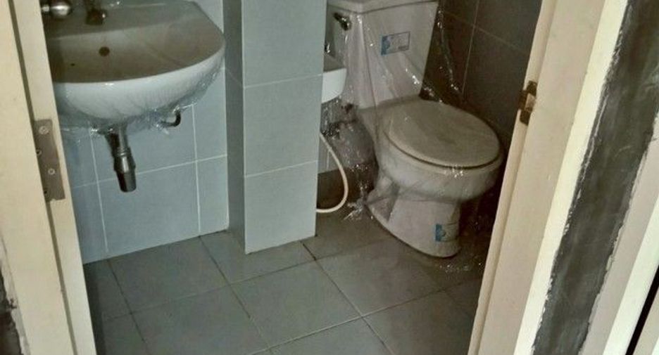 For sale 1 bed condo in Thanyaburi, Pathum Thani