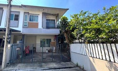 For sale 1 bed townhouse in Lat Lum Kaeo, Pathum Thani