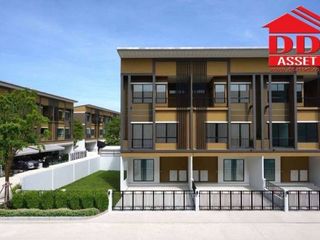For rent 3 ベッドルーム townhouse in Bang Bua Thong, Nonthaburi