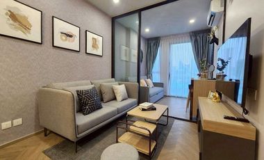 Wohnung zur Miete mit 2 Zimmer in Bang Rak, Bangkok
