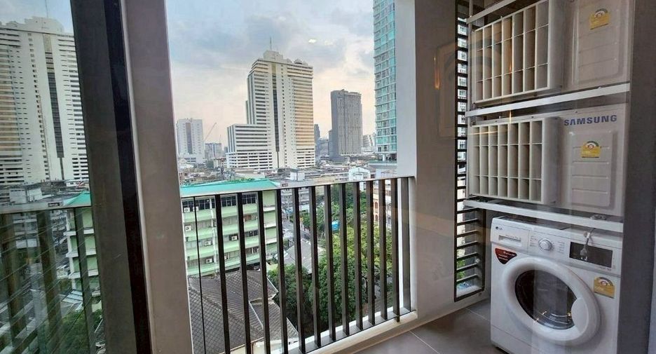 Wohnung zur Miete mit 2 Zimmer in Bang Rak, Bangkok