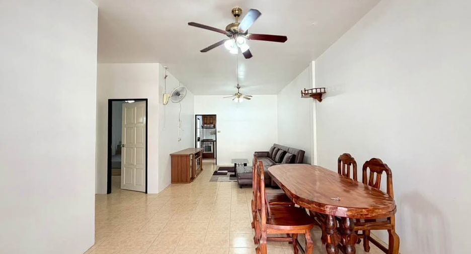 出租 2 卧室 独立屋 在 Bang Lamung, Chon Buri