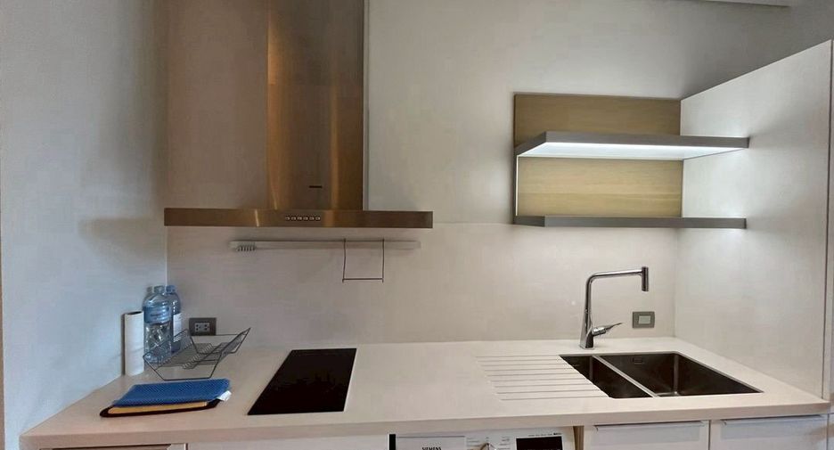 Condo en alquiler de 1 habitaciones en Pathum Wan, Bangkok